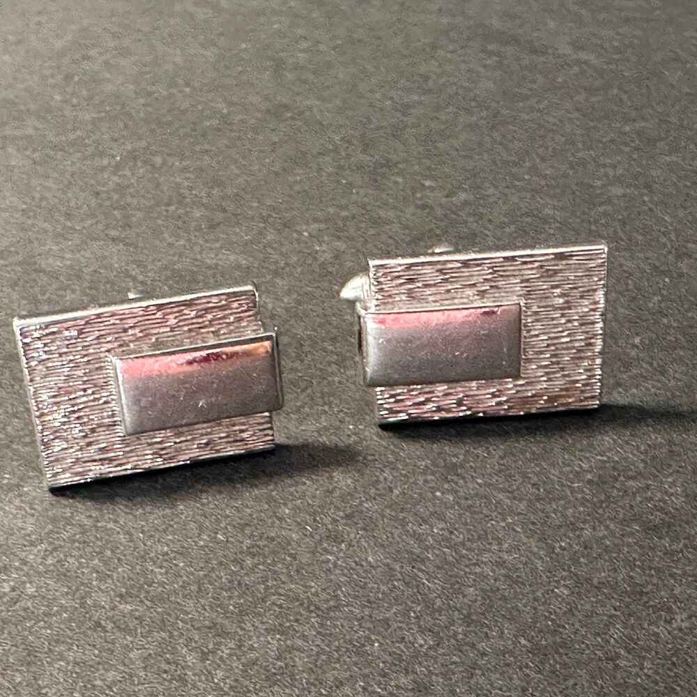 Vintage Swank Silver Tone Rectangle Men’s Cufflinks Brushed & Shiny 3/4” x 1/2”
